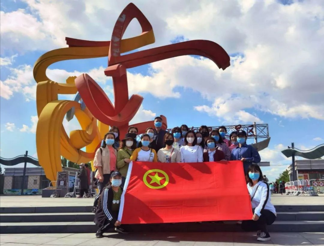 中昊.jpg